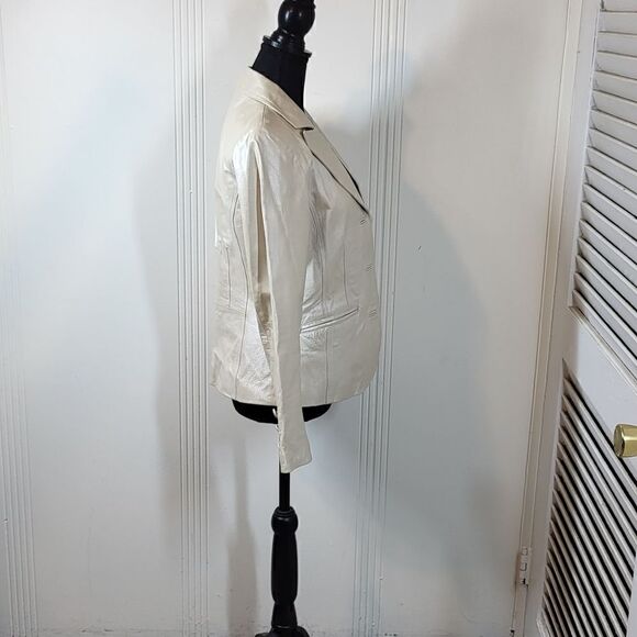 Bernardo Women's Leather Jacket - Picture 4 of 14